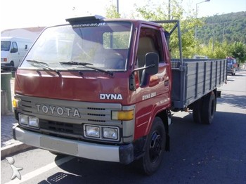 Toyota Dyna BU84 - Carrinha basculante