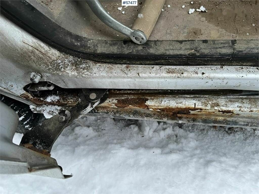 Furgão compacto Volkswagen Caddy, Summer and winter tires: foto 23