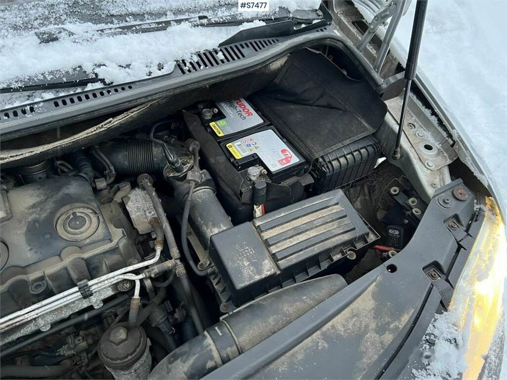 Furgão compacto Volkswagen Caddy, Summer and winter tires: foto 35