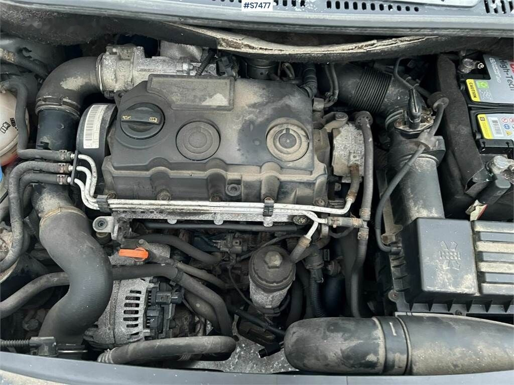 Furgão compacto Volkswagen Caddy, Summer and winter tires: foto 34