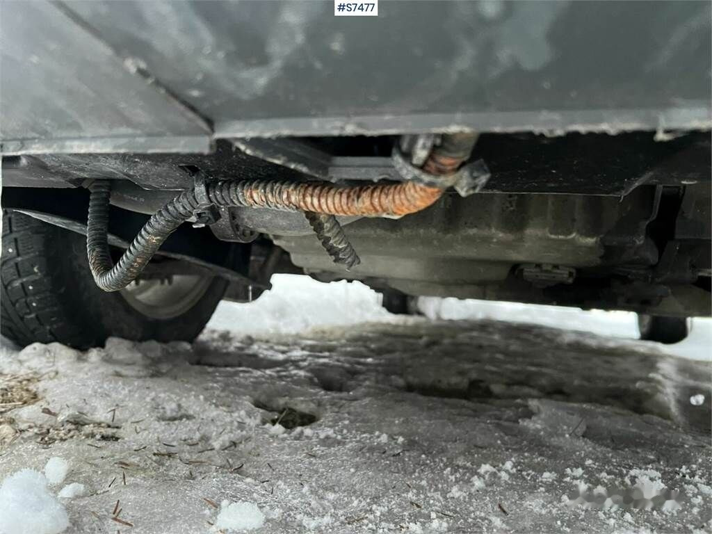 Furgão compacto Volkswagen Caddy, Summer and winter tires: foto 17
