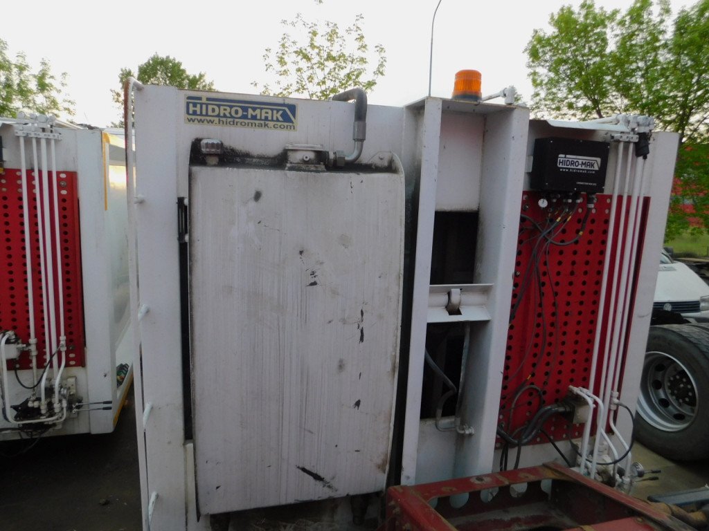  Compactor hidro mak 15 m3 - Caixa móvel para caminhão de lixo: foto 5