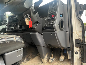 Scania P400 8X4 - Camião de caixa aberta/ Plataforma: foto 3