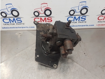 Massey Ferguson 5455 Wet Clutch Pressure Valve 3795681m14 - Embreagem e peças: foto 2