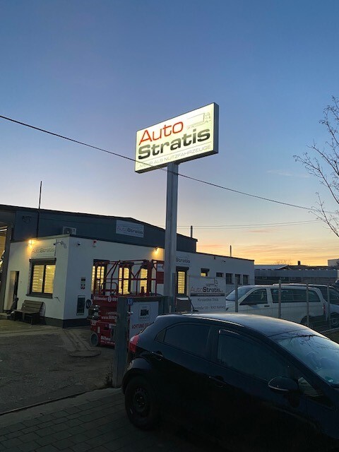 AutoStratis - Veículos comerciais - 4x2, diesel, caixa de velocidades: manual undefined: foto 3