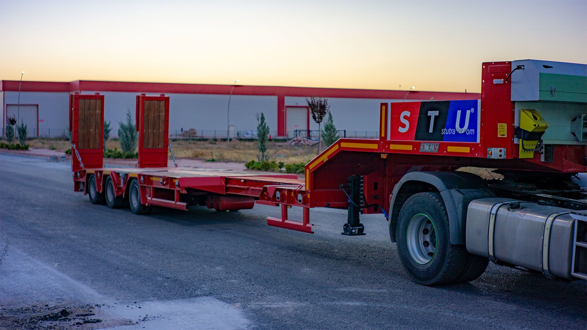 STU TRAILER DORSE ITHALAT IHRACAT LTD. STI. - veículos a venda undefined: foto 5