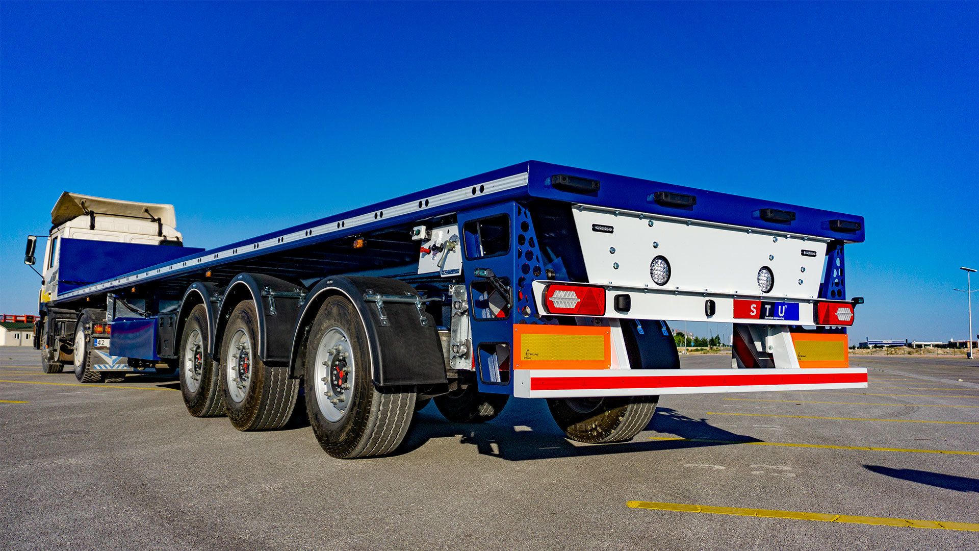 STU TRAILER DORSE ITHALAT IHRACAT LTD. STI. - veículos a venda undefined: foto 2