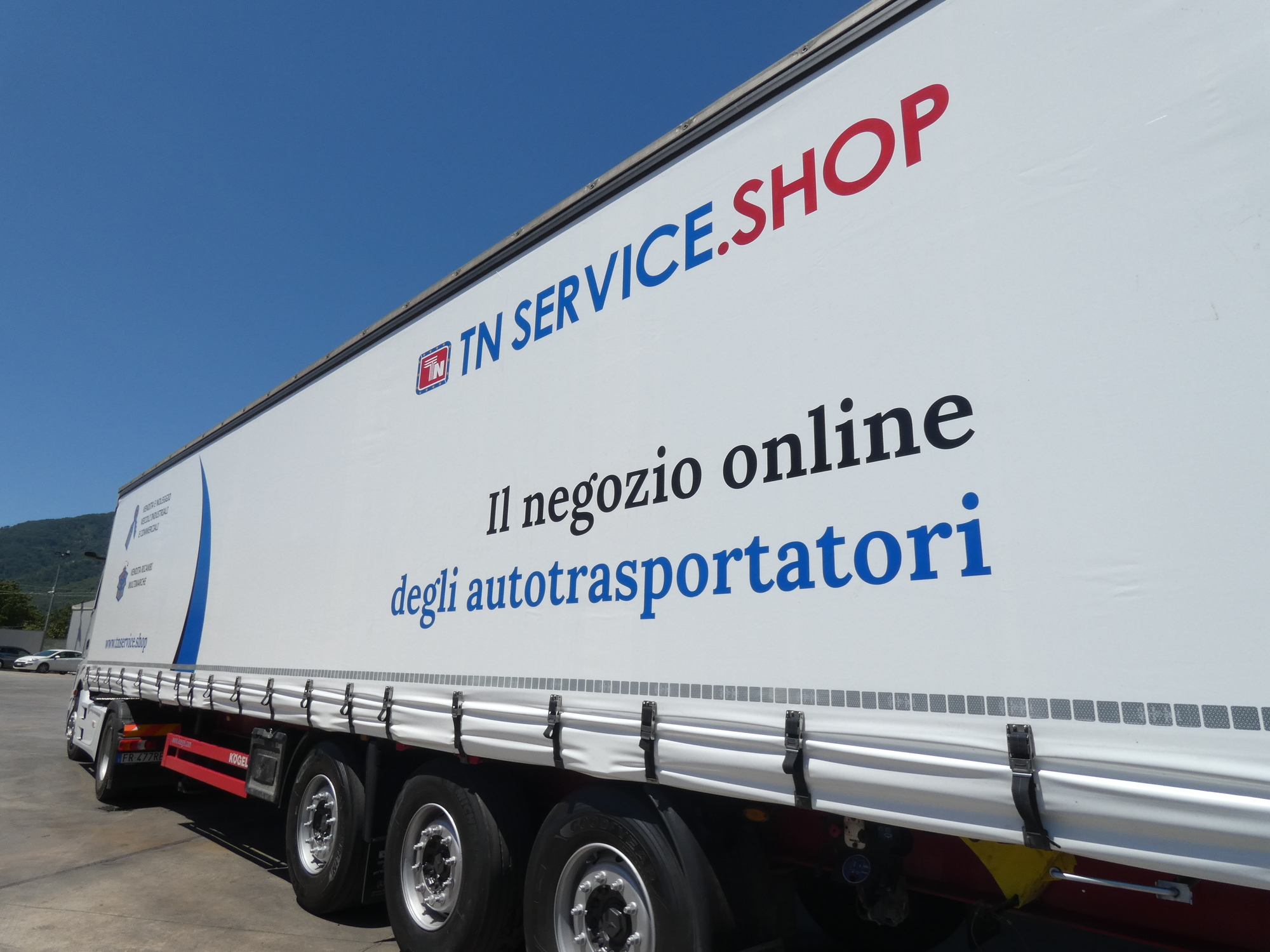 TN Service srl - veículos a venda undefined: foto 13