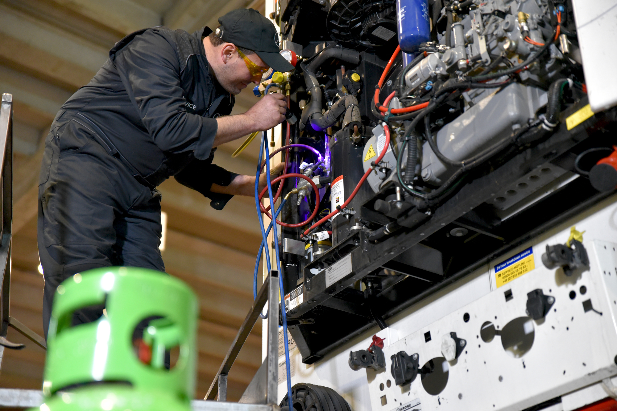 TN Service srl - veículos a venda undefined: foto 7