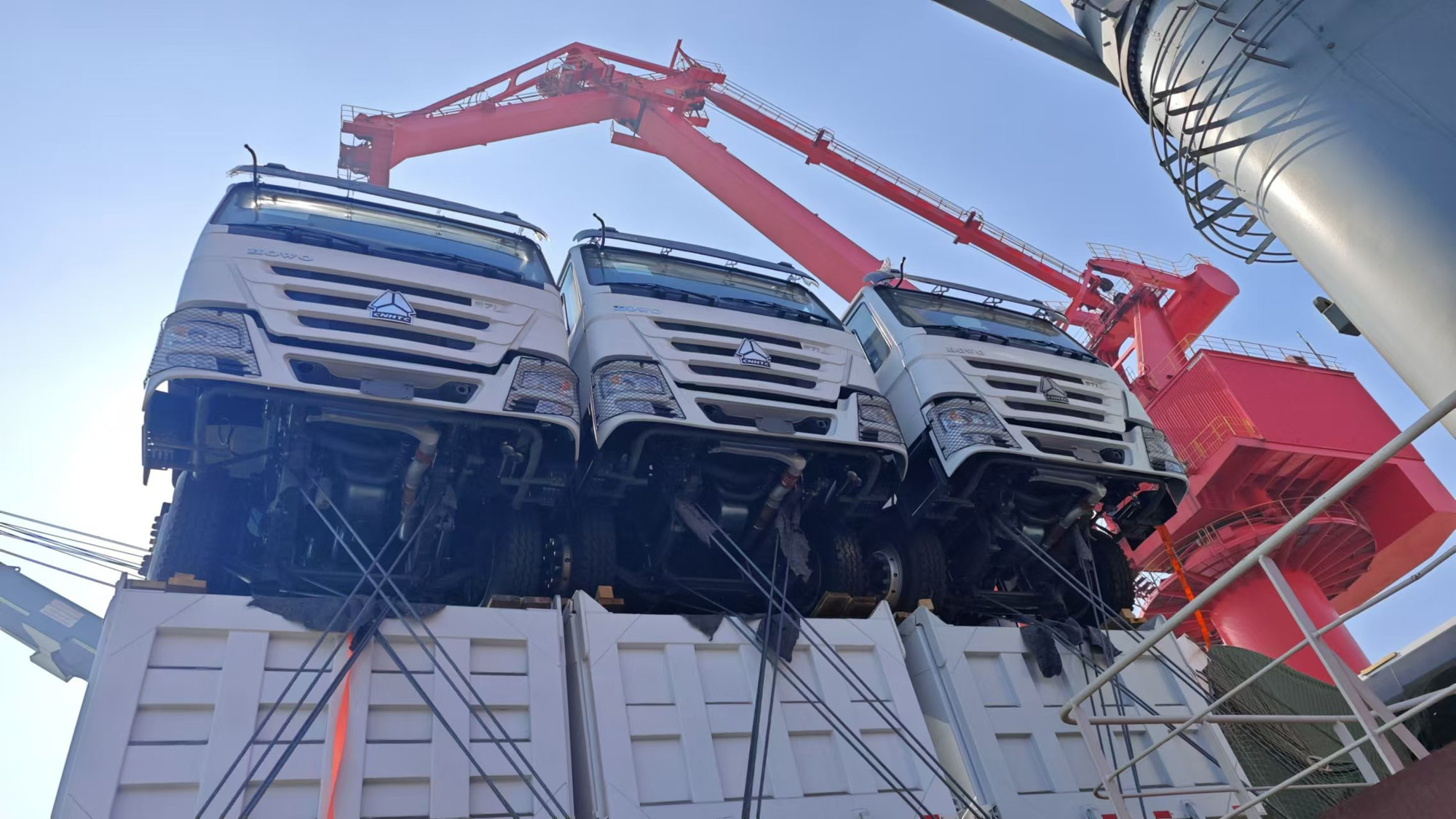 Toaks International Trading Company - Máquinas de construção LIUGONG - Euro 3 undefined: foto 18