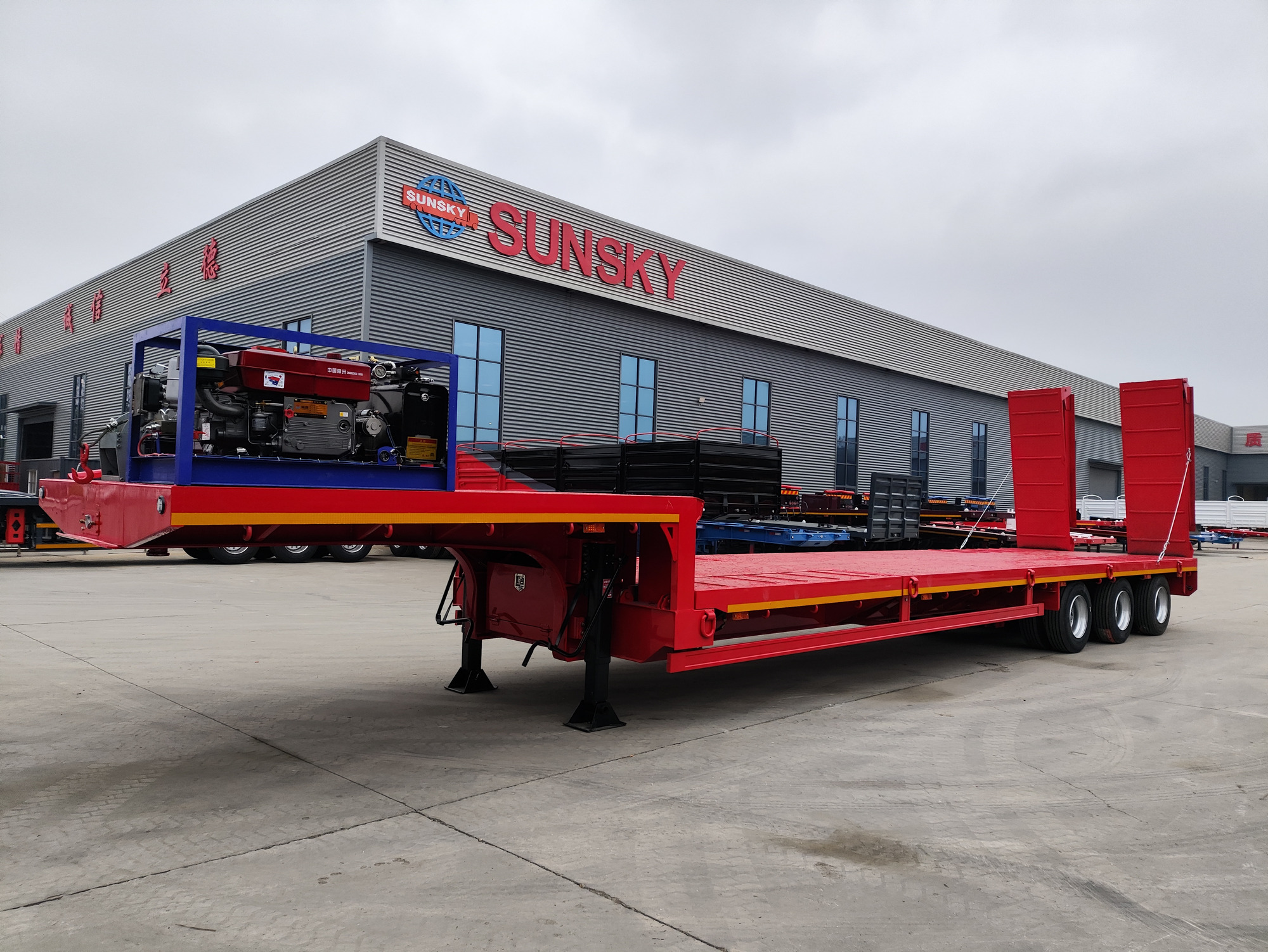 Xiamen Sunsky Vehicle Co.,Ltd - Camiões SINOTRUK HOWO - novo undefined: foto 15