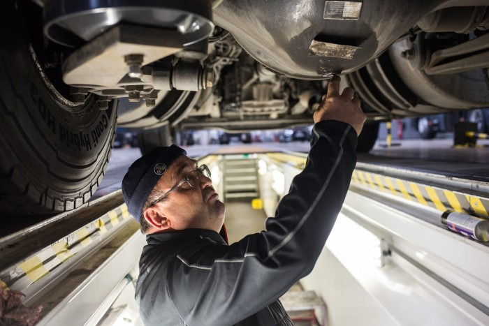 Renault Trucks France - Camiões RENAULT - Ano: 2015, 4x2 undefined: foto 9