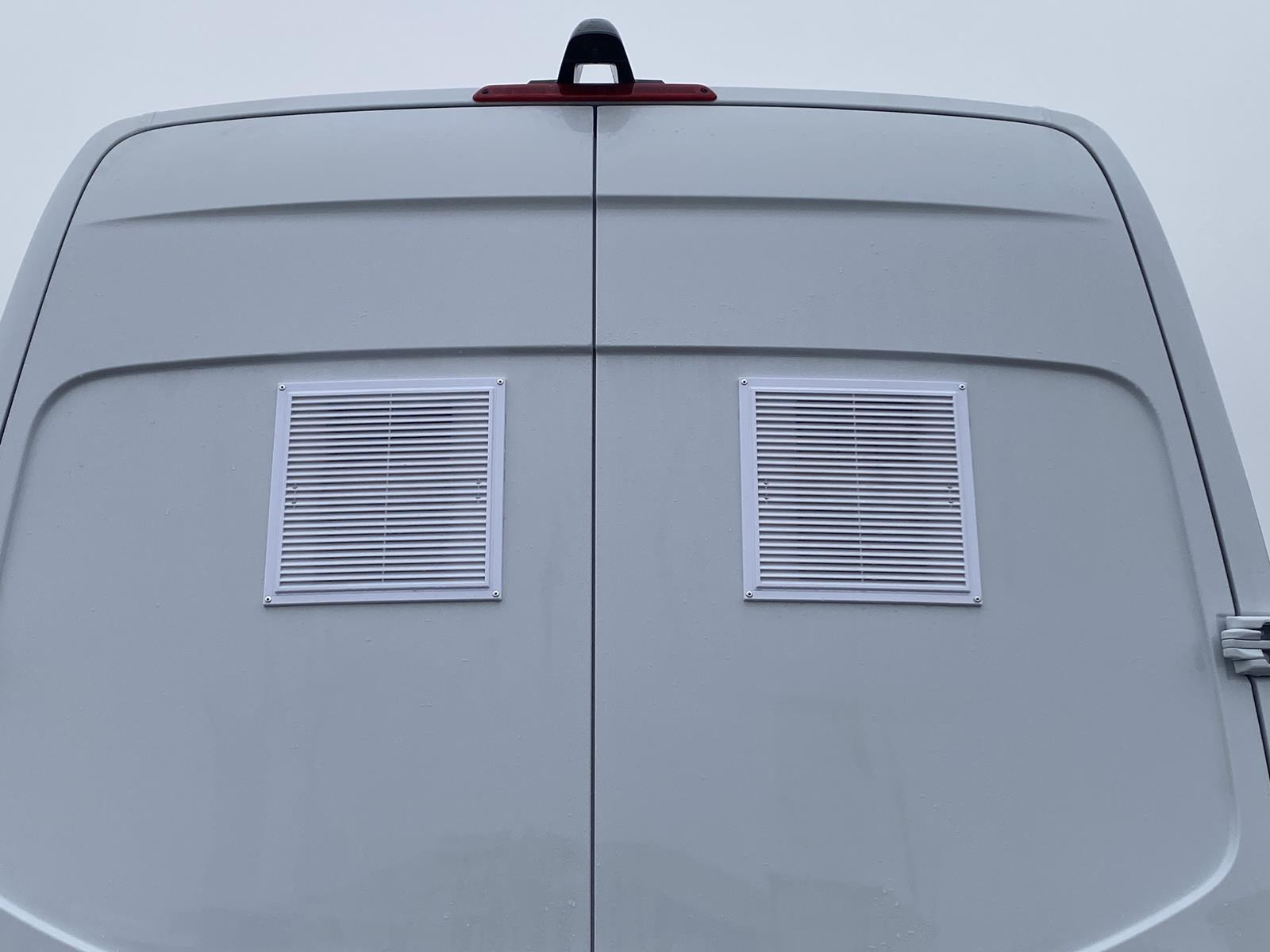 RINZ ROS d.o.o. (GmbH) - Veículos comerciais - diesel undefined: foto 17