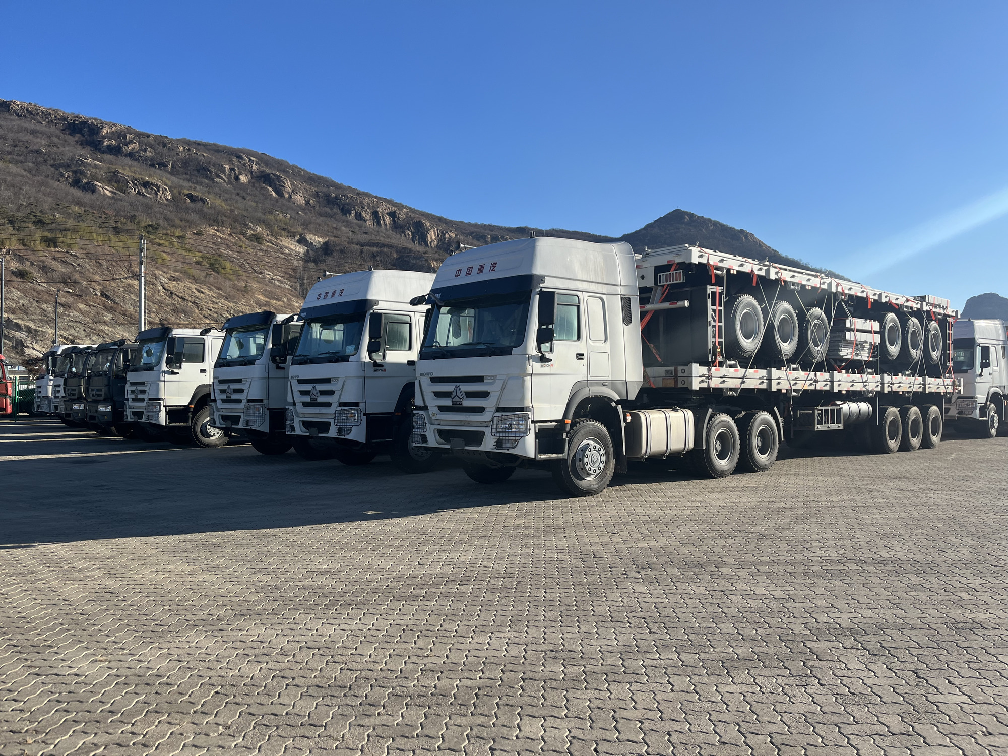 Qingdao Higher Weight Trade Co. LTD - Camiões undefined: foto 4