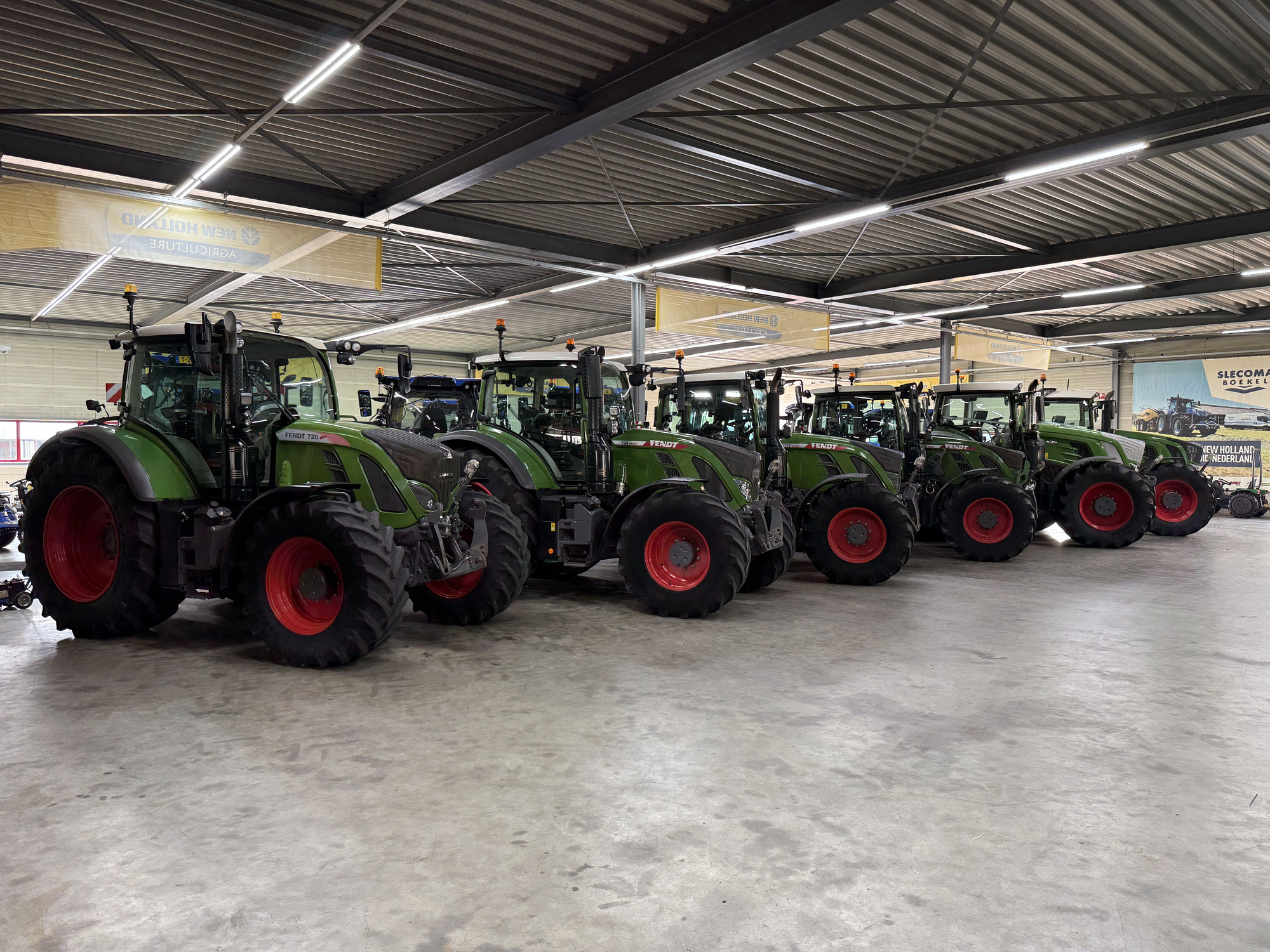 Campo Machinery BV - veículos a venda undefined: foto 1