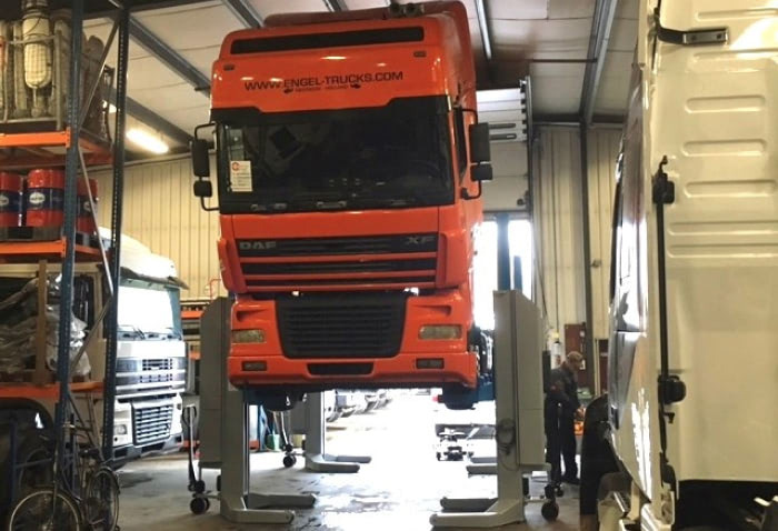 Engel Trucks B.V. - Máquinas de outro - caixa de velocidades: manual undefined: foto 10