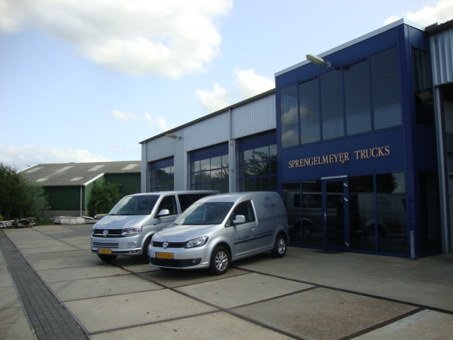 Sprengelmeijer Trucks B.V. - Veículos municipais/ Especiais undefined: foto 2