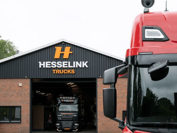 Hesselink Trucks B.V. - Semi-reboques KRAKER - Ano: 2014, 3-eixo undefined: foto 1