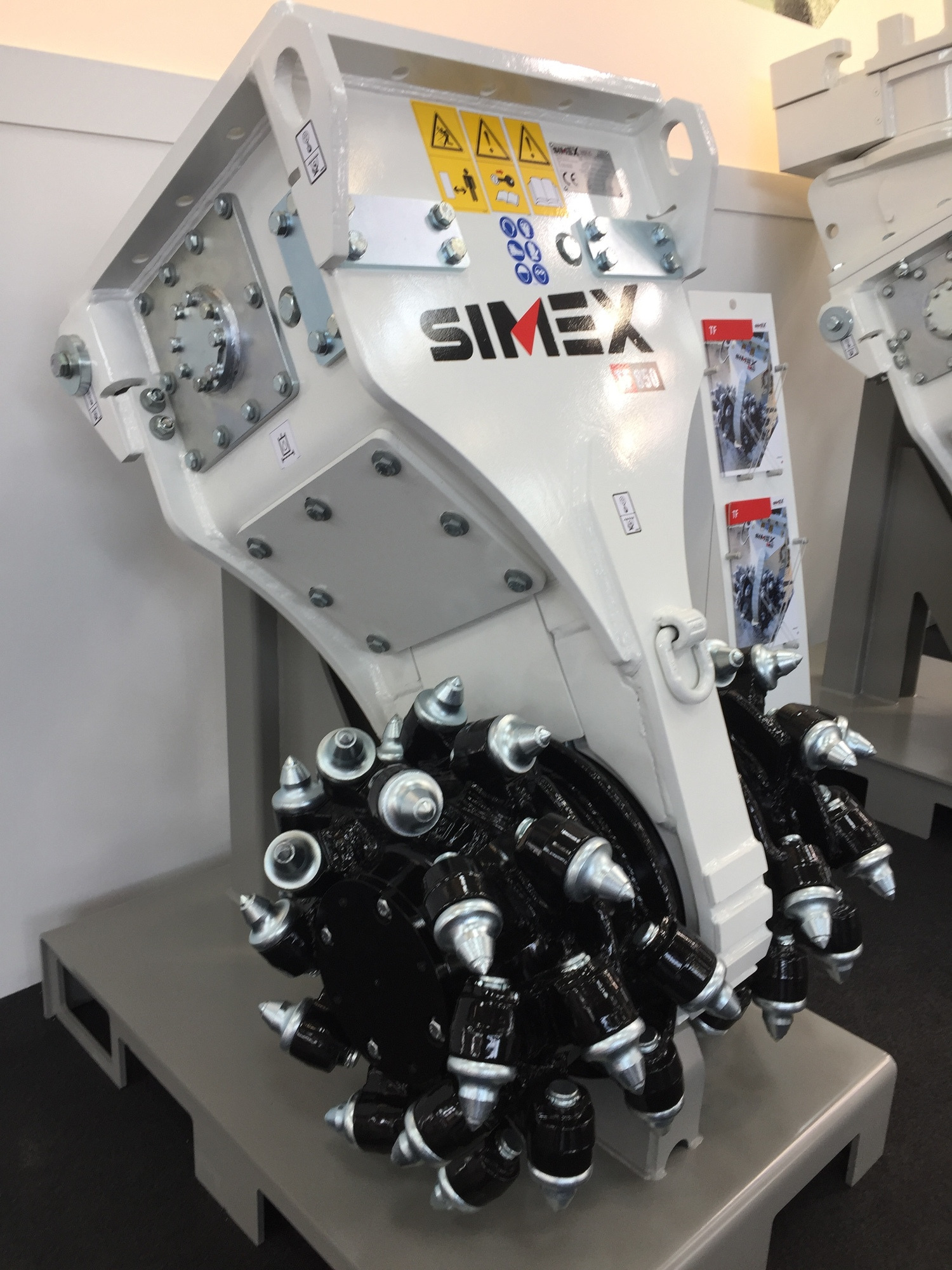 Fa. Baumatex - Máquinas de construção - Ano: 2023 undefined: foto 3