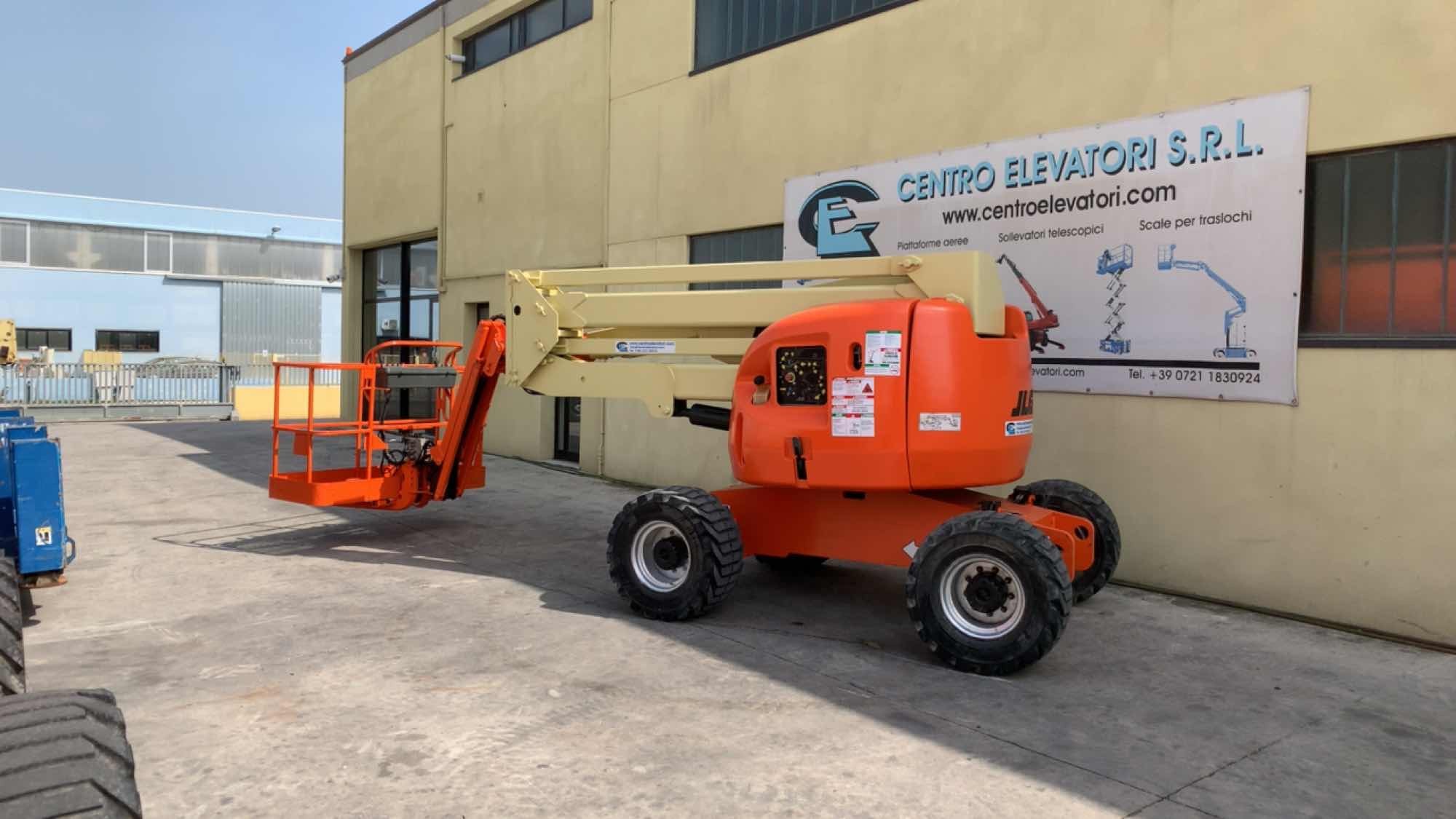 Centro Elevatori SRL - veículos a venda undefined: foto 11