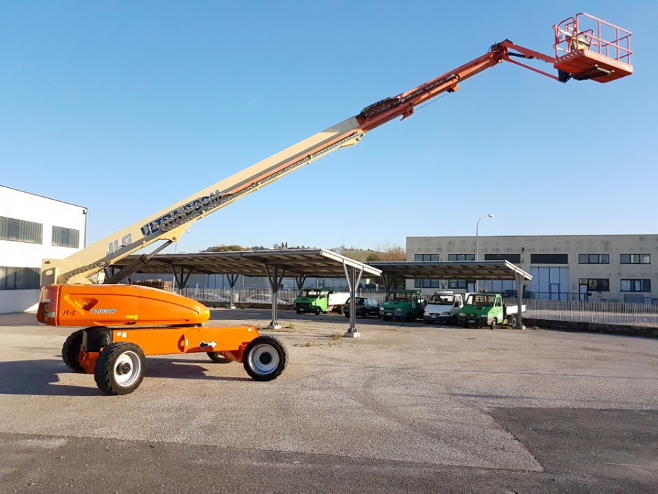 Centro Elevatori SRL - veículos a venda undefined: foto 10