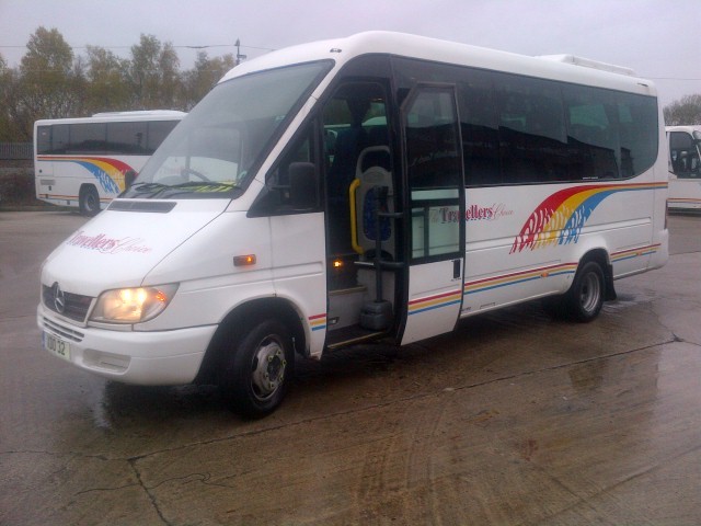 USED COACH SALES LTD - veículos a venda undefined: foto 9