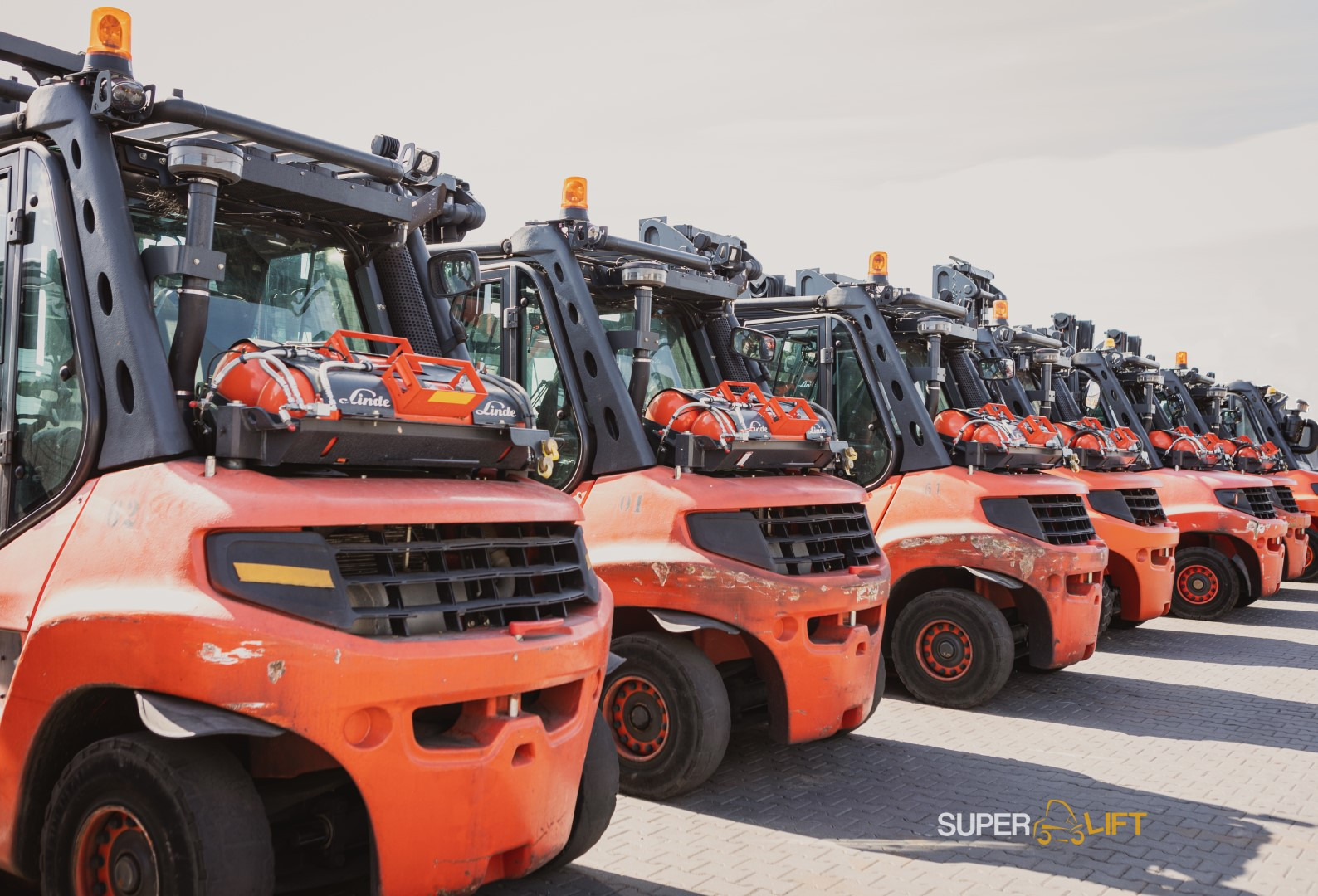 SUPERLIFT - Máquinas de construção undefined: foto 4