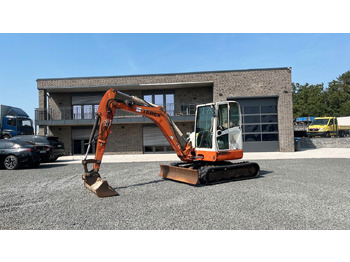 Mini escavadeira TEREX