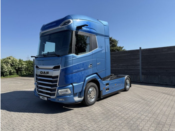 Tractor DAF XG 530