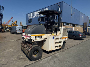 Compactador de pneus DYNAPAC