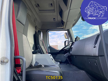Camião frigorífico Renault D 320: foto 5