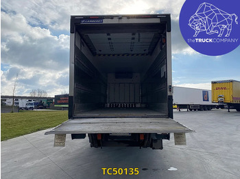 Camião frigorífico Renault D 320: foto 2