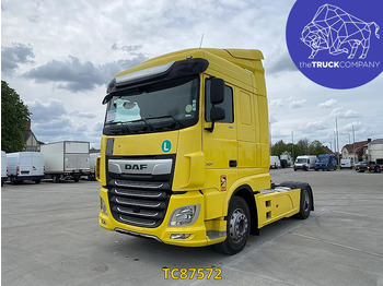 Tractor DAF XF