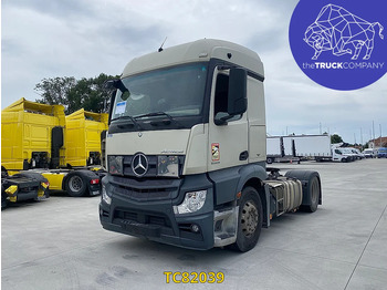 Tractor MERCEDES-BENZ Actros 1843