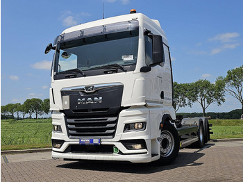 Camião transportador de contêineres/ Caixa móvel MAN TGX