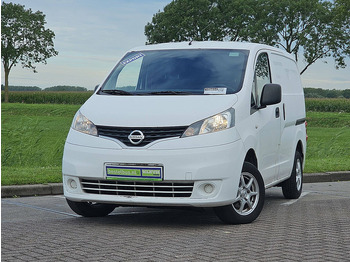 Furgão compacto NISSAN NV200