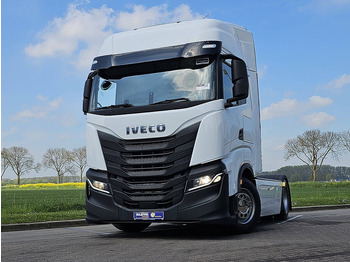 Tractor IVECO S-WAY