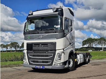 Camião transportador de contêineres/ Caixa móvel VOLVO FH 460