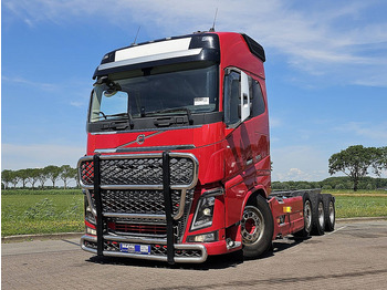 Camião chassi VOLVO FH