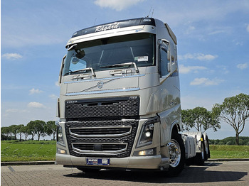Camião chassi VOLVO FH 750