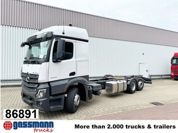 Camião chassi MERCEDES-BENZ Actros 2545