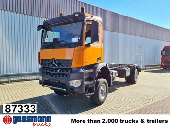 Camião chassi MERCEDES-BENZ Arocs