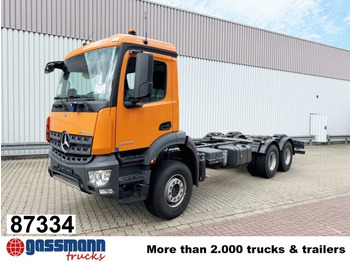 Camião chassi MERCEDES-BENZ Arocs