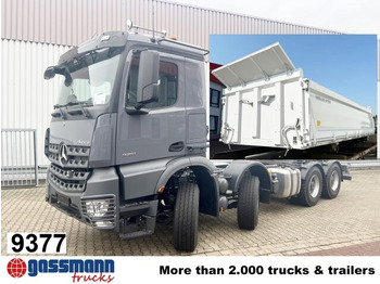 Camião basculante MERCEDES-BENZ Arocs 3251