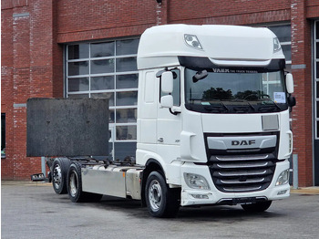 Camião chassi DAF XF 530