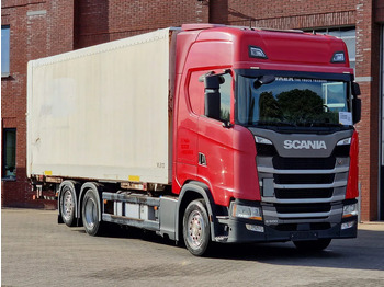 Camião transportador de contêineres/ Caixa móvel SCANIA S 500