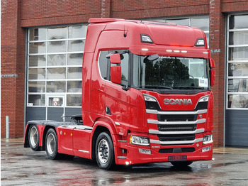 Tractor SCANIA R 580