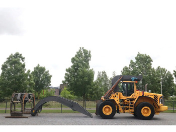 Pá carregadora de rodas VOLVO L180F