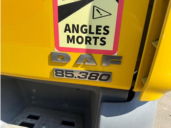 Camião basculante, Camião grua DAF CF 85.380: foto 4