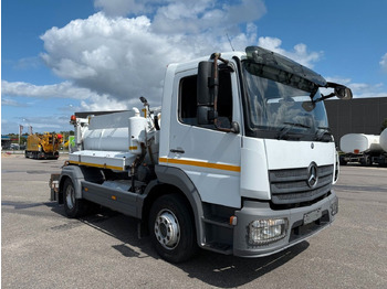 Caminhão limpa fossa MERCEDES-BENZ Atego 1323